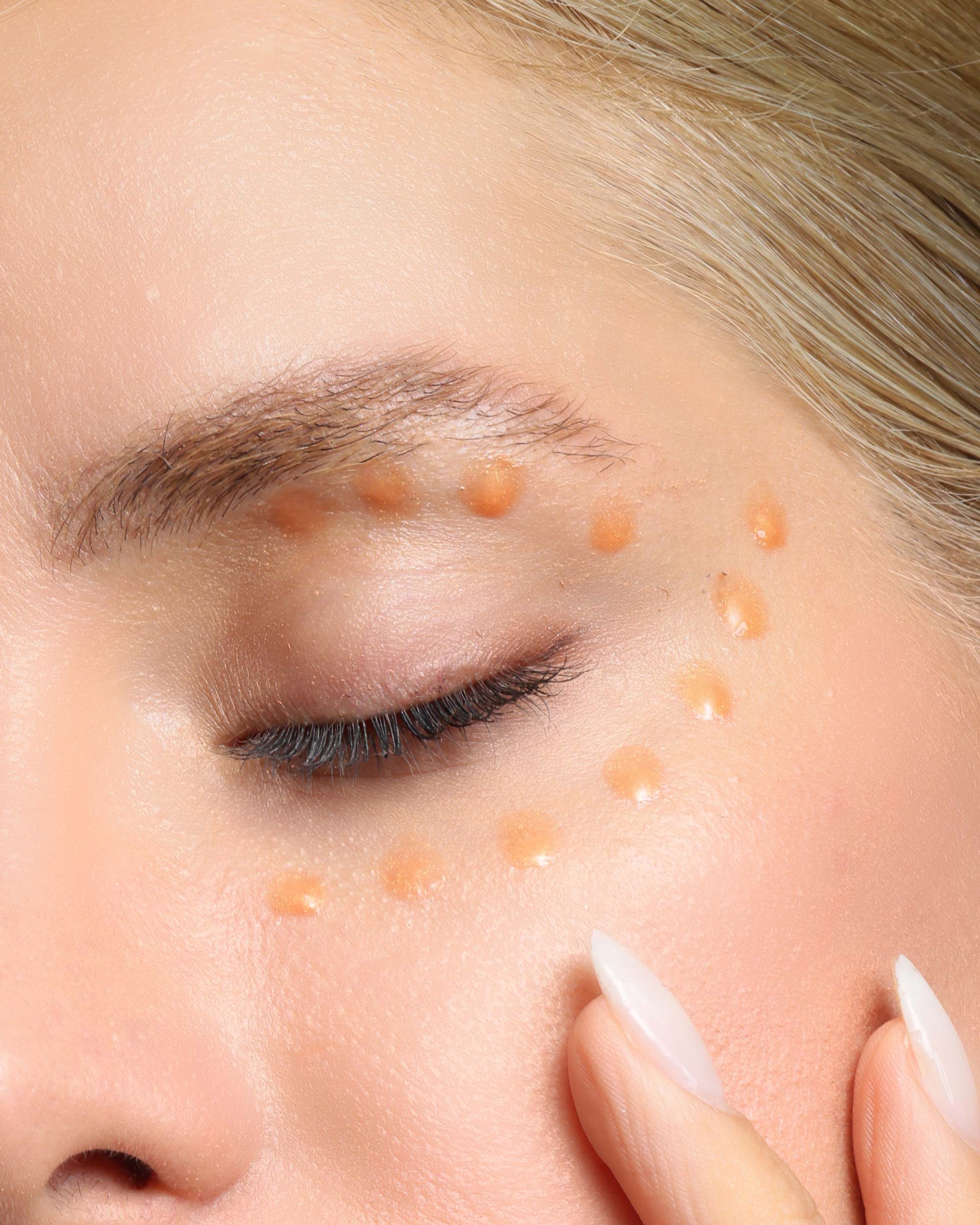 CALECIM Professional Eye Contour Lifting Cream - Image 2